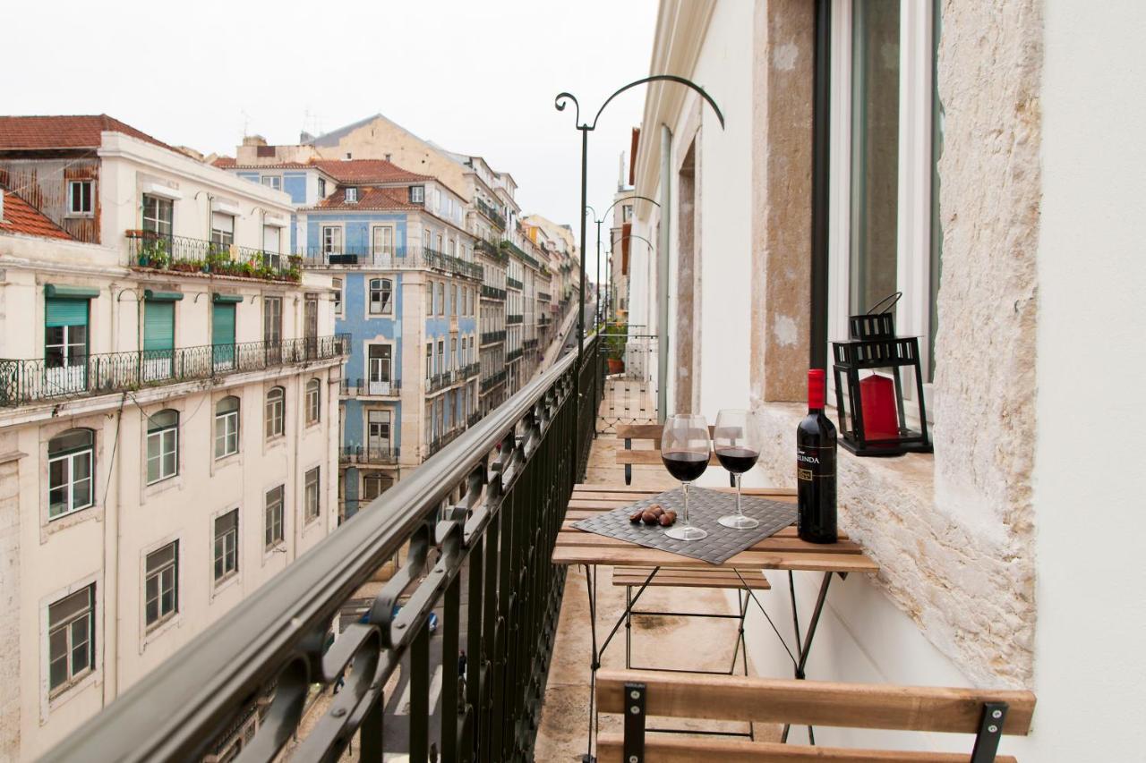 Baxia-Chiado Apartment With Incredible View Лиссабон Экстерьер фото