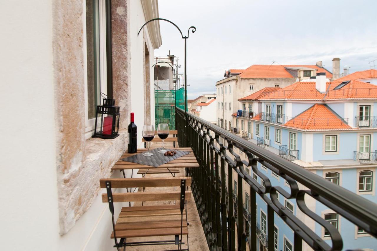 Baxia-Chiado Apartment With Incredible View Лиссабон Экстерьер фото